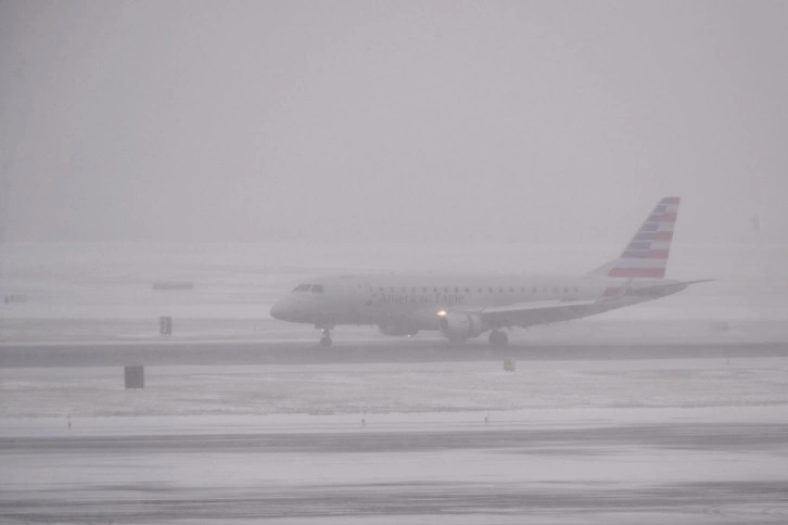 ABD'de 2 binden fazla uçuş kar fırtınası nedeniyle iptal edildi