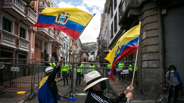 Ekvador Cumhurbaşkanı Lasso, yerli temsilcileriyle diyaloğu askıya aldı