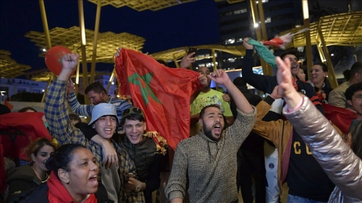 Fas'ın Dünya Kupası'nda çeyrek finale yükselmesi coşkuyla kutlanıyor