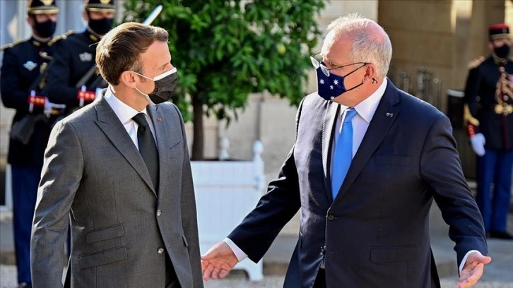 Fransız medyası Macron-Morrison uydurma düellosunda Fransa Cumhurbaşkanı'nı eleştirdi