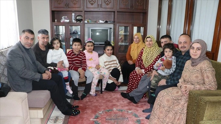 Gönül bağı kurduğu depremzede ailenin Trabzon'a gelmesine okazyon oldu