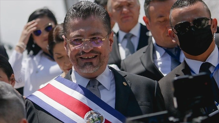 Kosta Rika'nın toy Devlet Başkanı Rodrigo Chaves yemin etti
