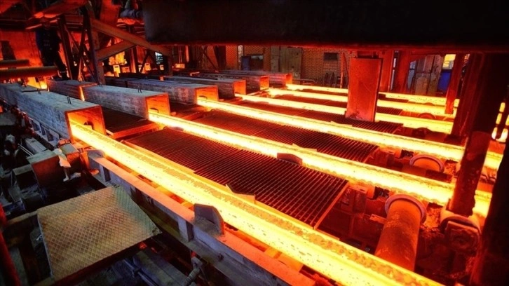 Küresel ham çelik üretimi Çin'in etkisiyle kasımda yüzdelik 9,9 geriledi