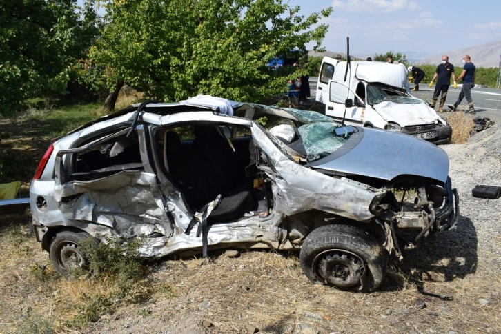 Malatya’da feci kaza: 3 ölü, 4 yaralı