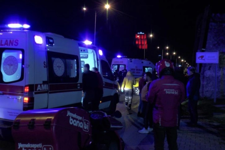 Maltepe’de makas atarak ilerleyici otomobil zincirleme kazaya neden oldu: 3 yaralı