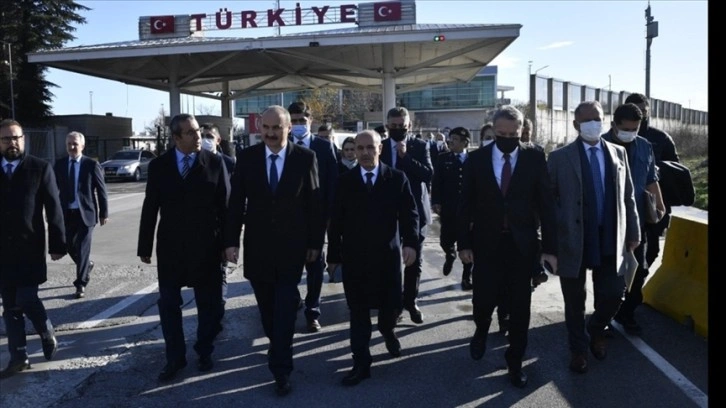 Türk, Yunan ve Bulgar heyetleri Kapıkule'deki Ortak Temas Merkezinde güruh yaptı