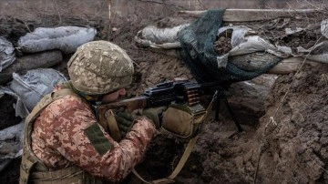 AA, Donbas'ın Stanitsia Luganska savaş alanı hattını görüntüledi