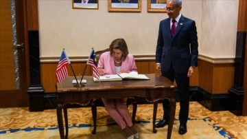ABD Temsilciler Meclisi Başkanı Pelosi, Malezya'dan ayrıldı