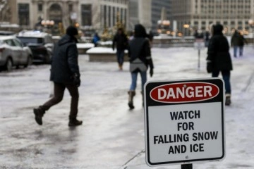 ABD'de kar fırtınasının neden bulunduğu kazalarda can kaybı 17'ye yükseldi