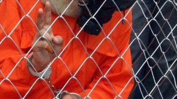 ABD'nin Guantanamo hapishanesi, kuruluşunun 21. senesinde gene tepkilere bozukluk oldu