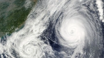 ABD'ye akilane ilerleyici Fiona Kasırgası'nın küme 4'e çıkabileceği belirtildi
