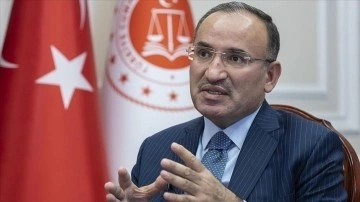 Adalet Bakanı Bozdağ: Seçim kanunlarındaki tadilat nisanda yürürlüğe girdi, kelimesi kelimesine uygulanacak