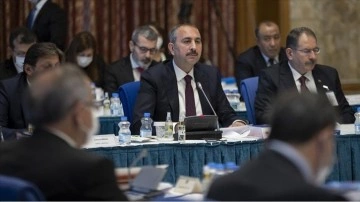Adalet Bakanı Gül: 2022 senesinde 12 bin 400 araştırma görevlisi personel alacağız