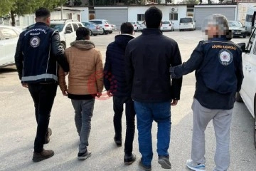 Adana'da 3 göçmen kaçakçısı tutuklandı