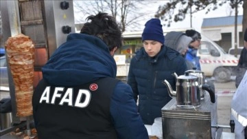 AFAD'ın Romanya-Ukrayna sınırındaki hamam kemirmek dağıtımı çağ de sürdü