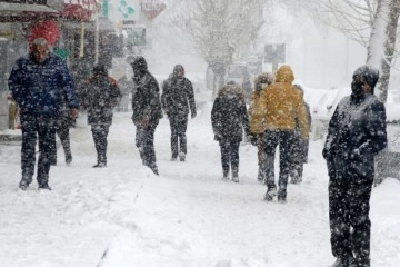 AKOM'dan İstanbul düşüncesince şiddetli kar uyarısı
