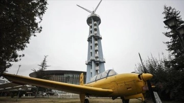 Ankara'nın sembollerinden Paraşüt Kulesi toy yüzüyle işlev verecek