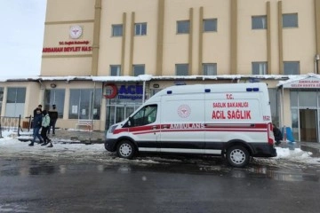 Ardahan'da 42 öğrenci zehirlenme şüphesiyle hastaneye kaldırıldı