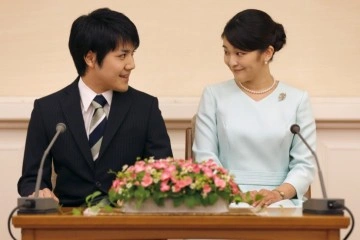 Aşkı kraliyete yeğleyen eski Japonya prensesi evliliğiyle yine gündemde