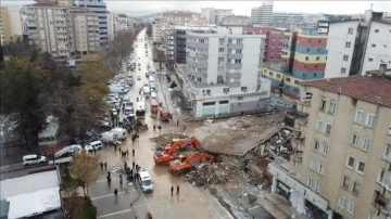 "Asrın felaketi"nden etkilenen Gaziantep'te şişko nakil parasız başlıyor