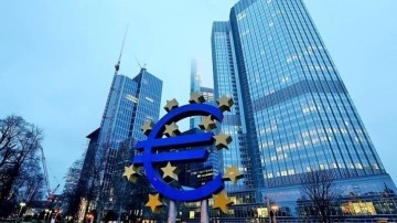 Avrupa Merkez Bankası getiri ve pandemi servet alımı miktarını çakılı tuttu