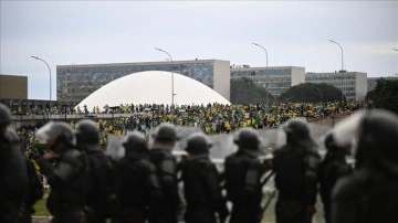 Avrupa ülkeleri, Brezilya'daki Kongre baskınına reaksiyon gösterdi