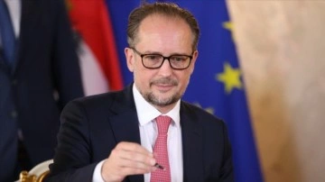 Avusturya'da Kurz'un istifasının peşi sıra toy Başbakan Schallenberg, göreve başladı