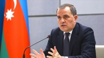 Azerbaycan Dışişleri Bakanı Bayramov: Barış görüşmelerinde aşırı kısıtlanmış evolüsyon elde edildi