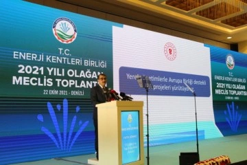 Bakan Dönmez: 'Türkiye Petrolleri ve BOTAŞ’ın satılması bahis konusu değildir'