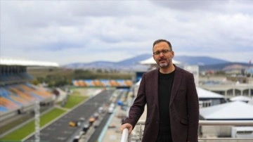 Bakan Kasapoğlu, Intercity İstanbul Park'ta araştırmalarda bulundu