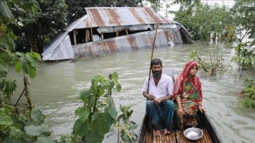 Bangladeş'te şiddetli yağışların kez açmış olduğu sellerde ölenlerin sayısı 68’e çıktı