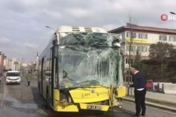 Başakşehir’de 2 İETT otobüsü çarpıştı! Çok sayıda yaralı var