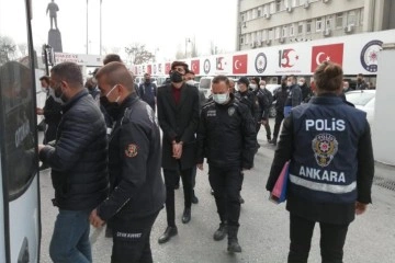 Başkent'te rüşvetçi icra memurlarına operasyon: 33 gözaltı