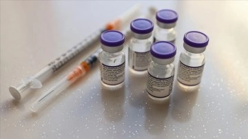 BioNTech: Yeni adapte Kovid-19 aşısı üstünde çalışıyoruz