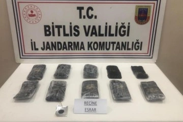 Bitlis’te 14 kilo 390 gram reçine esrar ele geçirildi