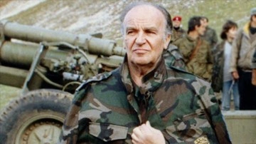Bosna Hersek'in evvel Cumhurbaşkanı Aliya İzetbegoviç vefatının 18. senesinde özlemle anılıyor