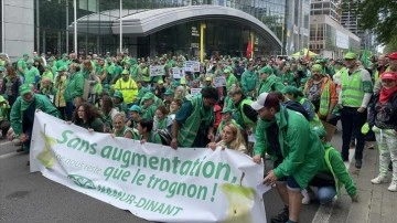 Brüksel'de kısaca 80 bin ad sahn pahalılığını protesto etti