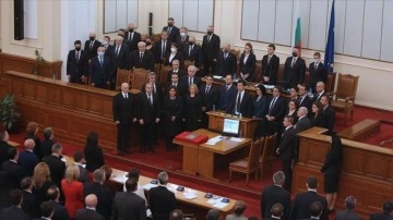 Bulgaristan’da Petkov'un hükümeti güvenoyu aldı