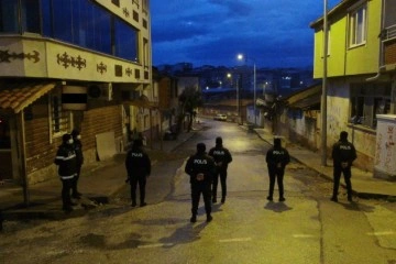 Bursa'da suç örgütüne şafak baskını: 12 kişi gözaltına alındı