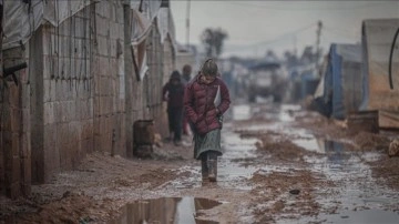 Çadırlarda canlı Suriyelilerin kışla zor imtihanı sürüyor