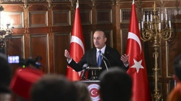 Çavuşoğlu, ABD'de Türk vatandaşlarıyla ortak araya geldi