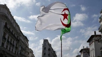 Cezayir, Fransa Cumhurbaşkanı Macron'un ülkeye müteveccih açıklamalarını kınadı