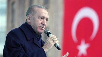 Cumhurbaşkanı Erdoğan, AK Parti Mardin İl Başkanlığının acemi binasının açılışını yaptı