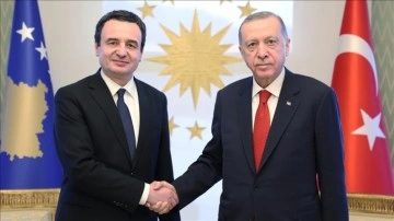 Cumhurbaşkanı Erdoğan, Kosova Cumhuriyeti Başbakanı Kurti'yi ikrar etti