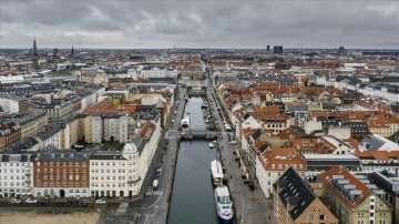 Danimarka, Kovid-19'u eleştiri maraz kategorisinden çıkarıyor