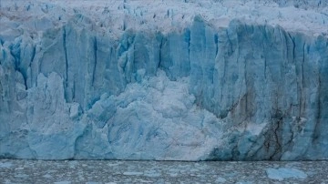 Devasa buz hacminin erimesi kararı günce 1,5 bilyon titrem su okyanusa karışıyor
