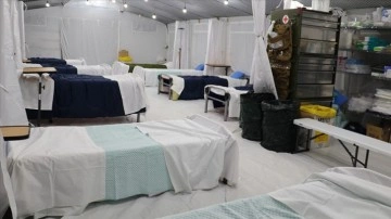 Dışişleri Bakanlığı: Deprem bölgelerinde 28 yurt 31 sahra hastanesi kurdu