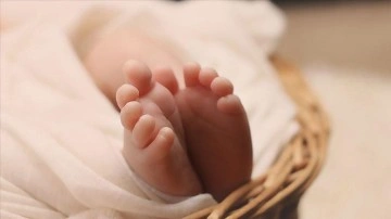 Dünyada evvel el ölümsek kalıtım bilimi müşterek hastalığı bulunan bebek, ana rahminde tedavi edildi