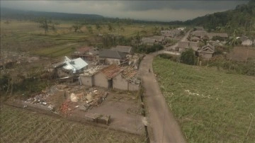 Endonezya'da Semeru Yanardağı'ndaki patlamada ölmüş sayısı 34'e çıktı