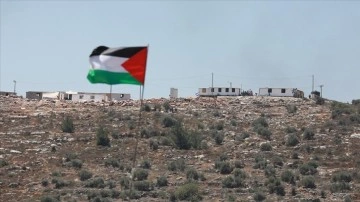 Filistinlilerin Batı Şeria'daki çırçıplak direnişinin bayrak beldesi: Beyta
